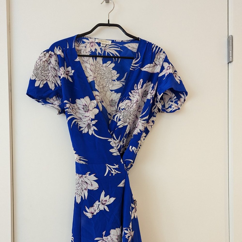 Yumi Kim Royal Blue Floral Short Sleeve Dress